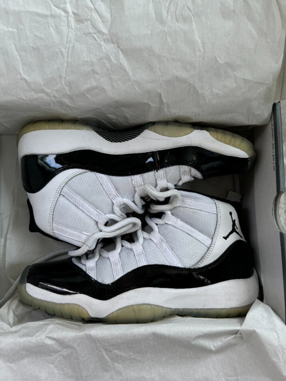 Air Jordan 11 Retro 'Concord' - Size 6Y